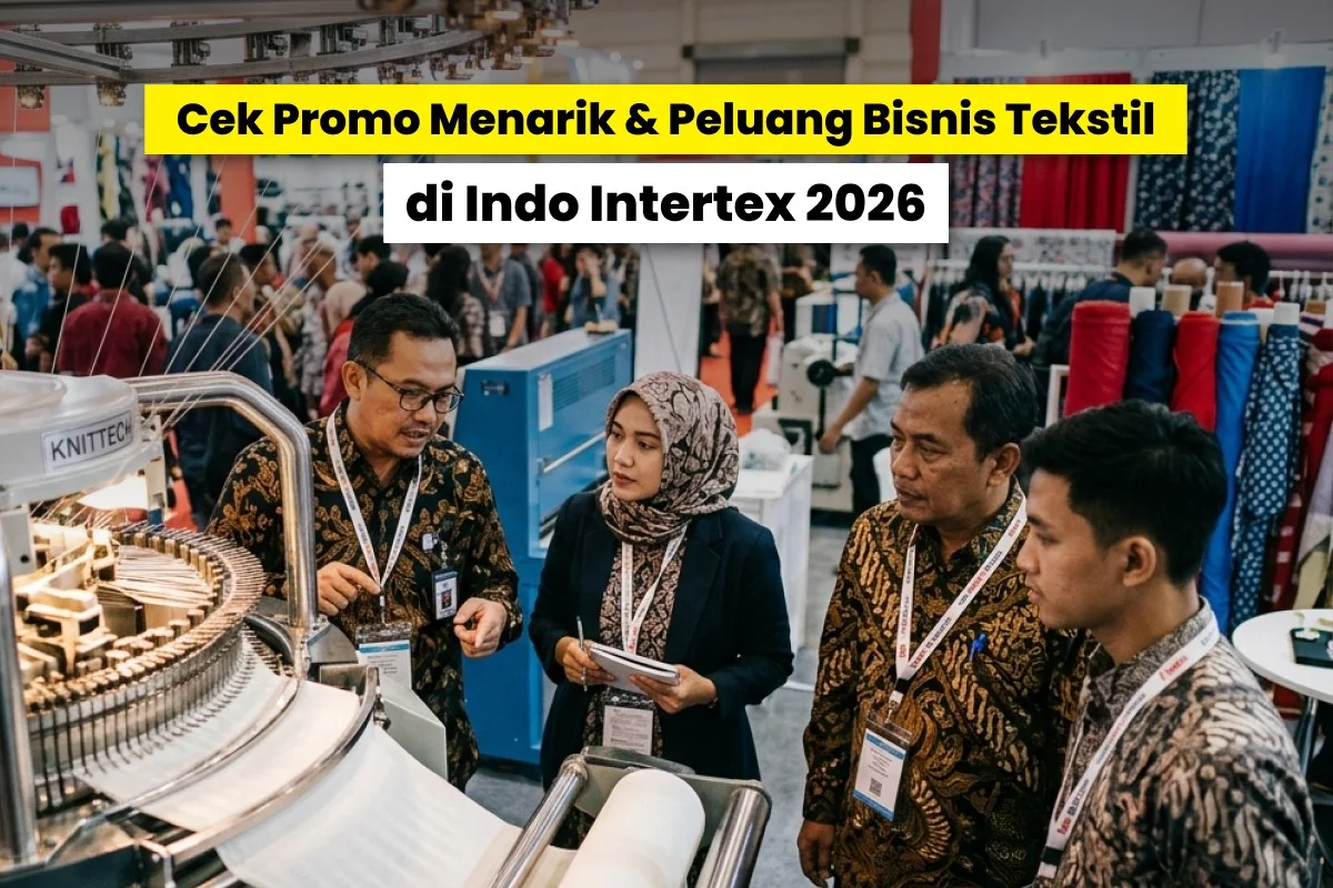 Pengunjung melihat mesin tekstil di pameran Indo Intertex 2026 sambil berdiskusi tentang peluang bisnis dan teknologi produksi.