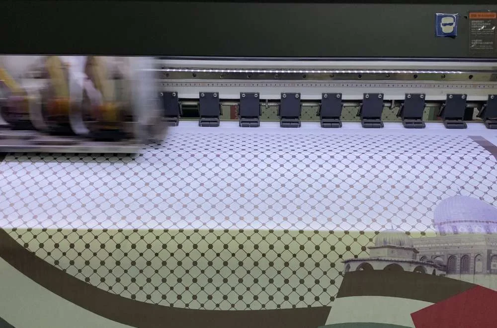 proses cetak desain hijab sublimasi ke kertas transfer.jpeg