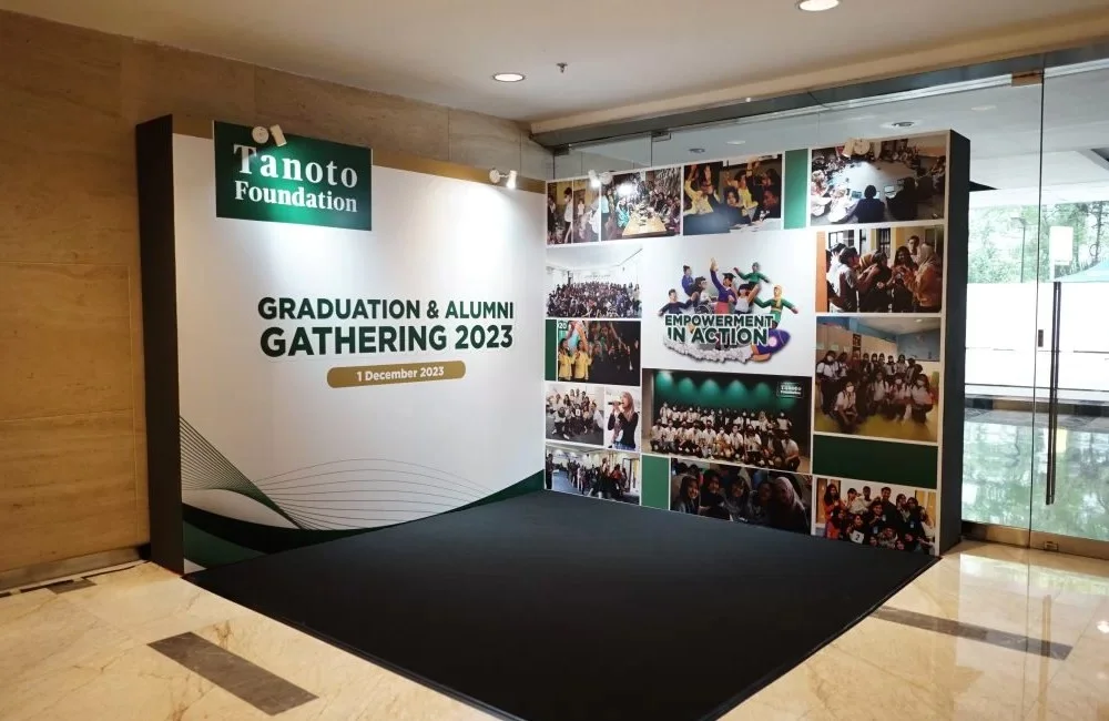 display pameran indoor digital printing backdrop event.jpeg