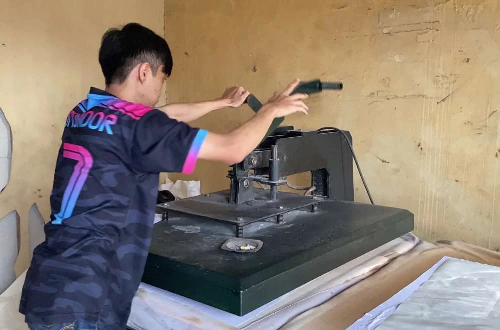pre press kain sublimasi untuk menghilangkan kelembapan.jpeg