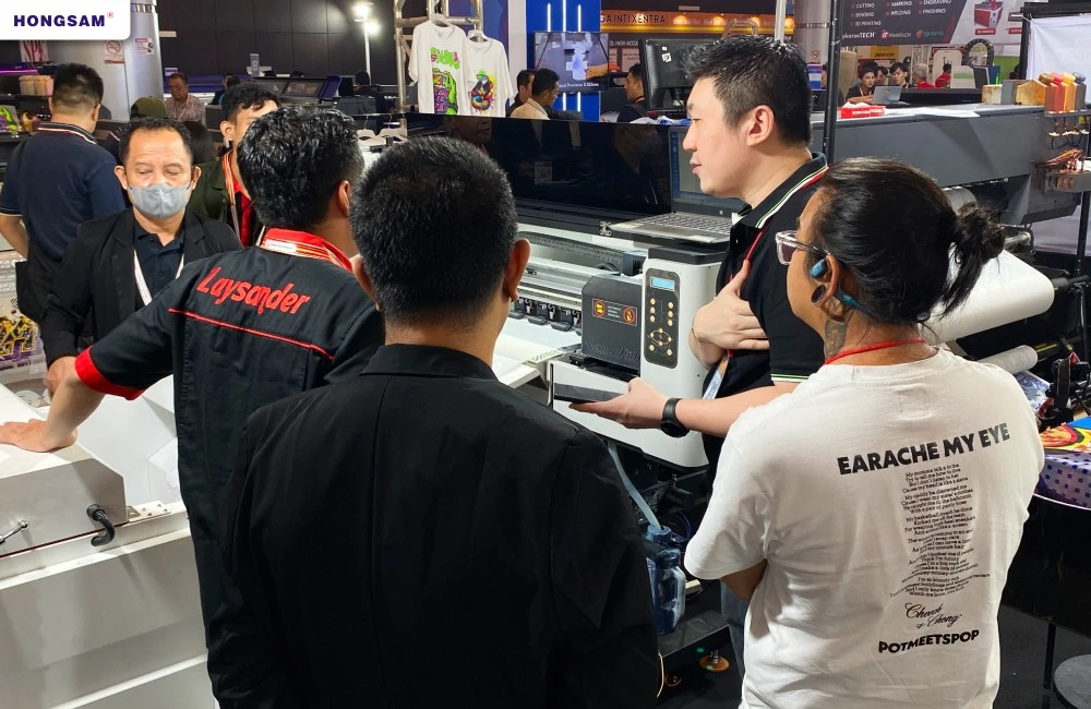 demo mesin Laysander di AllPrint Indonesia 2026.jpeg