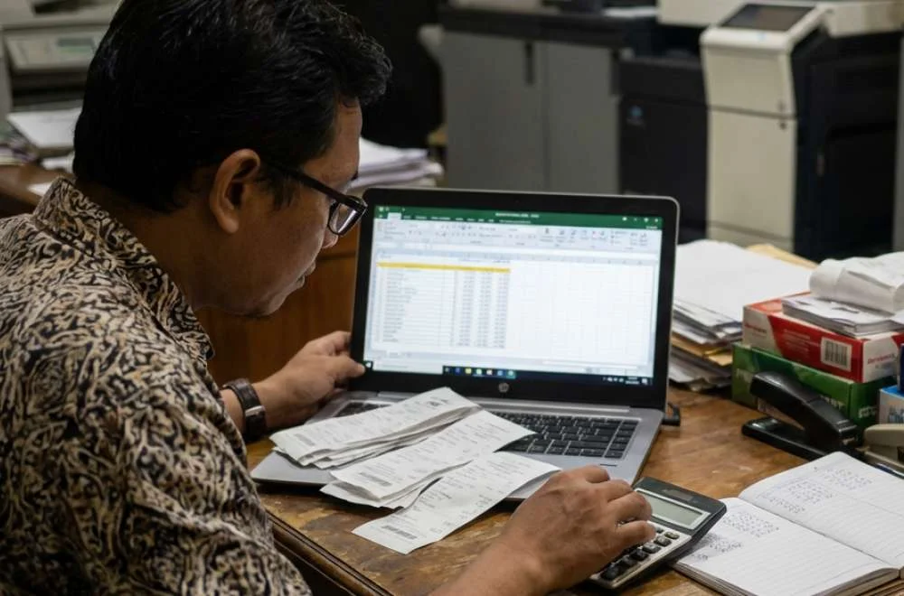 hitung laba kotor dan bersih printshop bulanan.jpeg